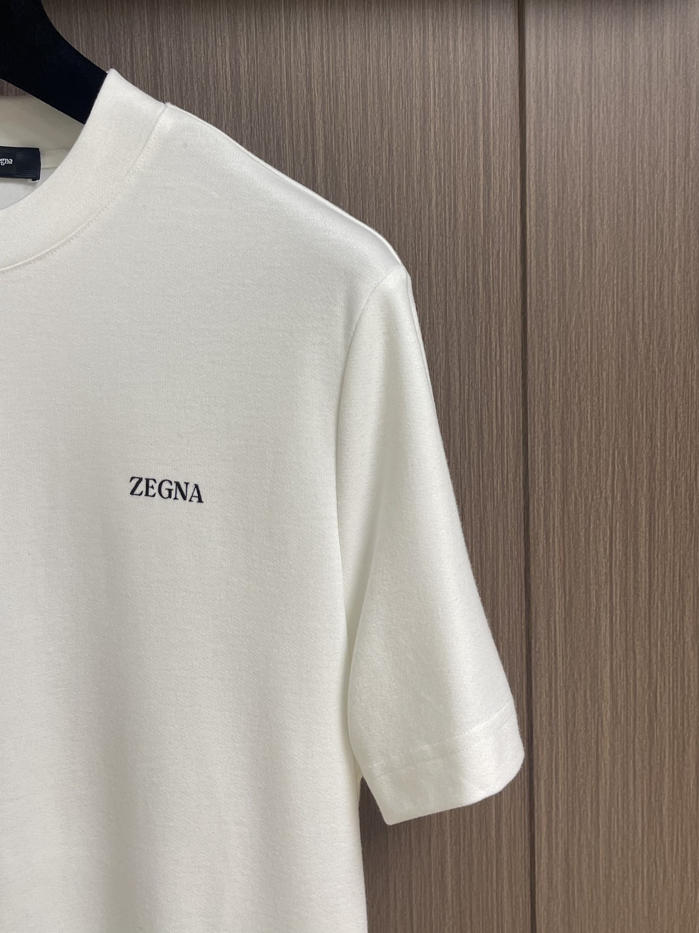 Zegna 2025fw秋冬新品圆领短袖T恤，时尚休闲打底衫，进口优质澳绒打造，给您羊绒般的呵护、非常贴