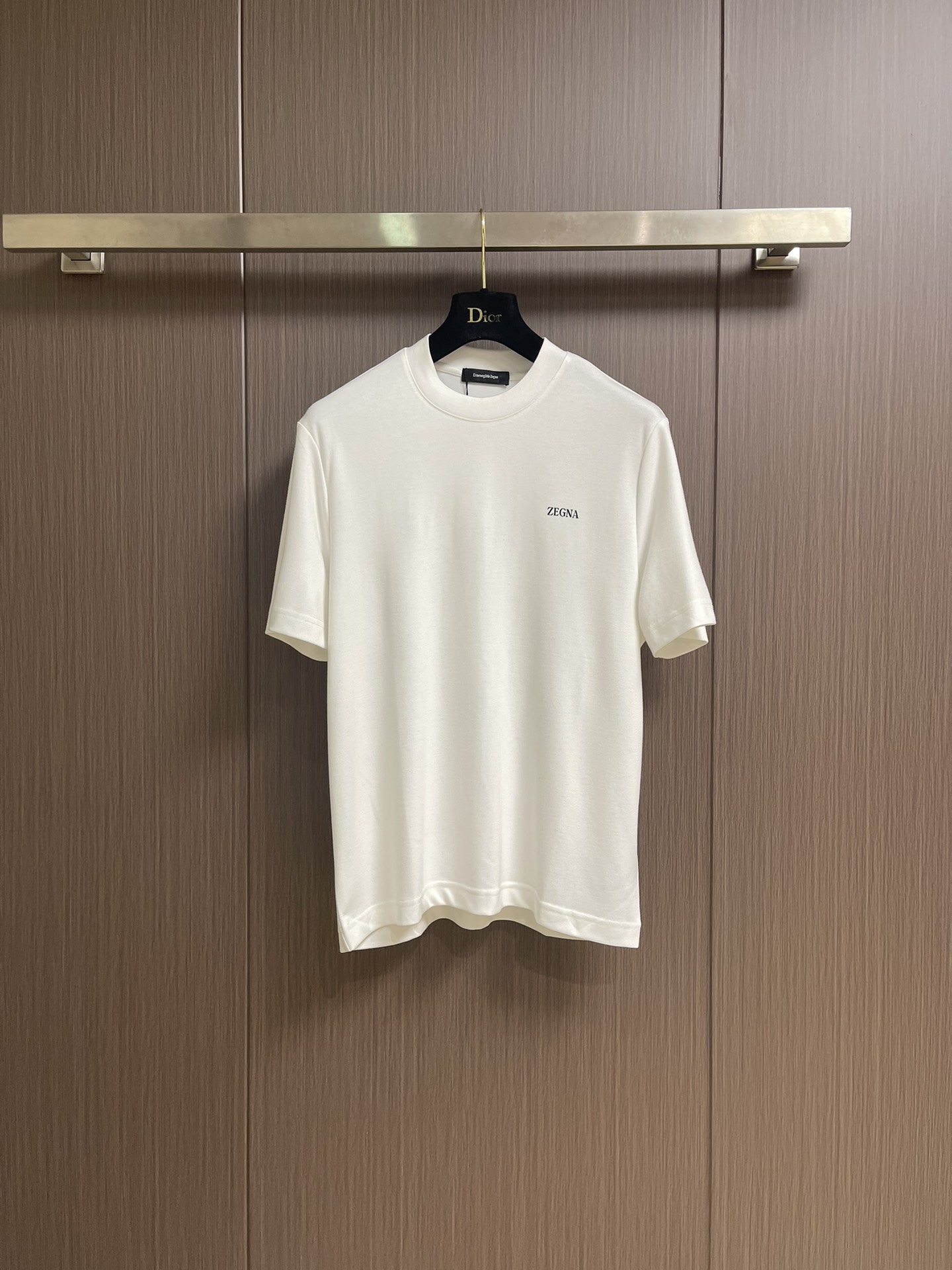 Zegna 2025fw秋冬新品圆领短袖T恤，时尚休闲打底衫，进口优质澳绒打造，给您羊绒般的呵护、非常贴