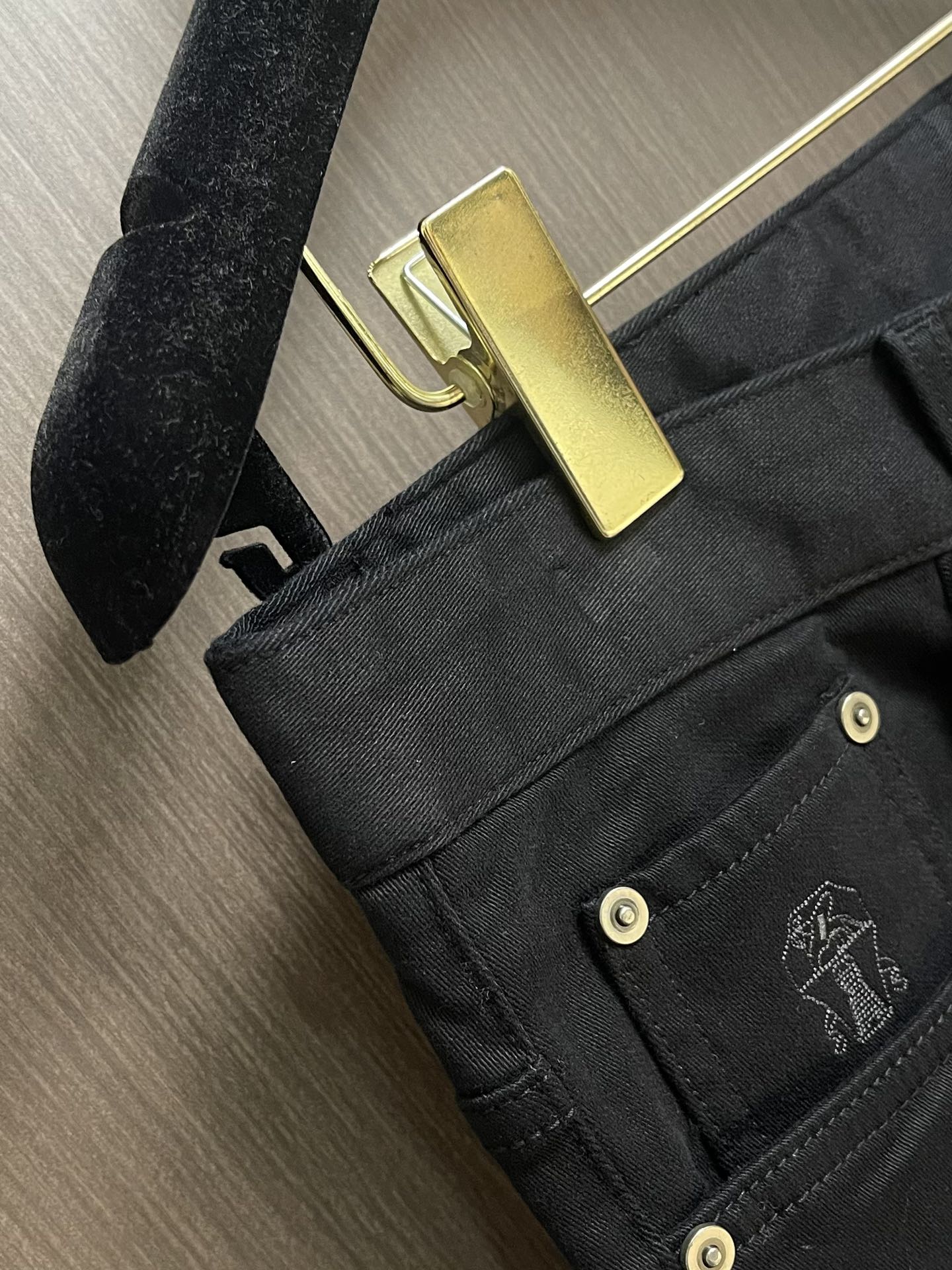 BrunelloCucinelli BC 男士休闲裤，2025SS早秋新款，内里完美包边，定制原版五金，