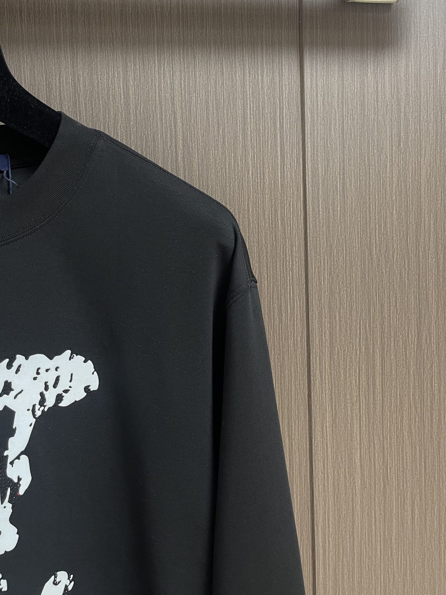 LV 2025fw 印花logo长袖t恤，定制260g全棉双纱紧密爽滑面料，布面干净，布纹清晰，手感非常