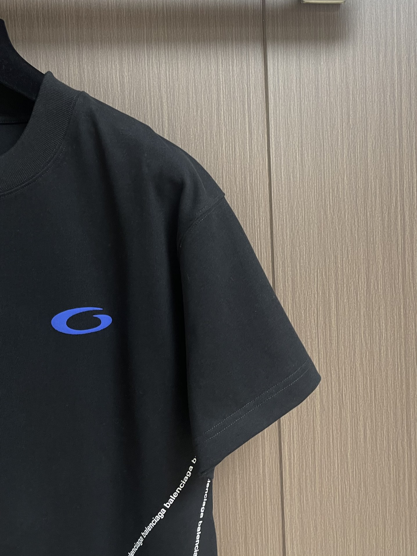 BALENCIAGA 印花logo标识短袖T恤，定织面料工艺洗水处理 高克重300克面料 质感十足 布面