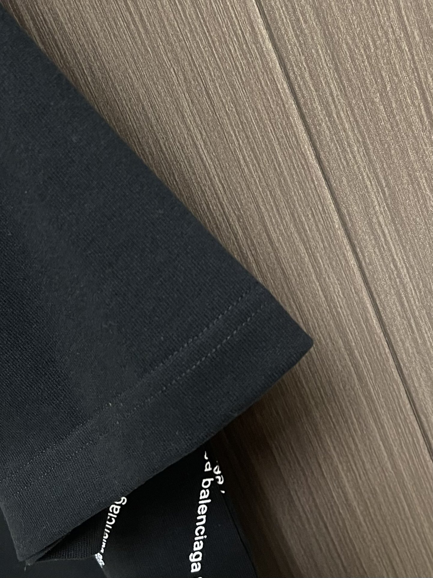 BALENCIAGA 印花logo标识短袖T恤，定织面料工艺洗水处理 高克重300克面料 质感十足 布面