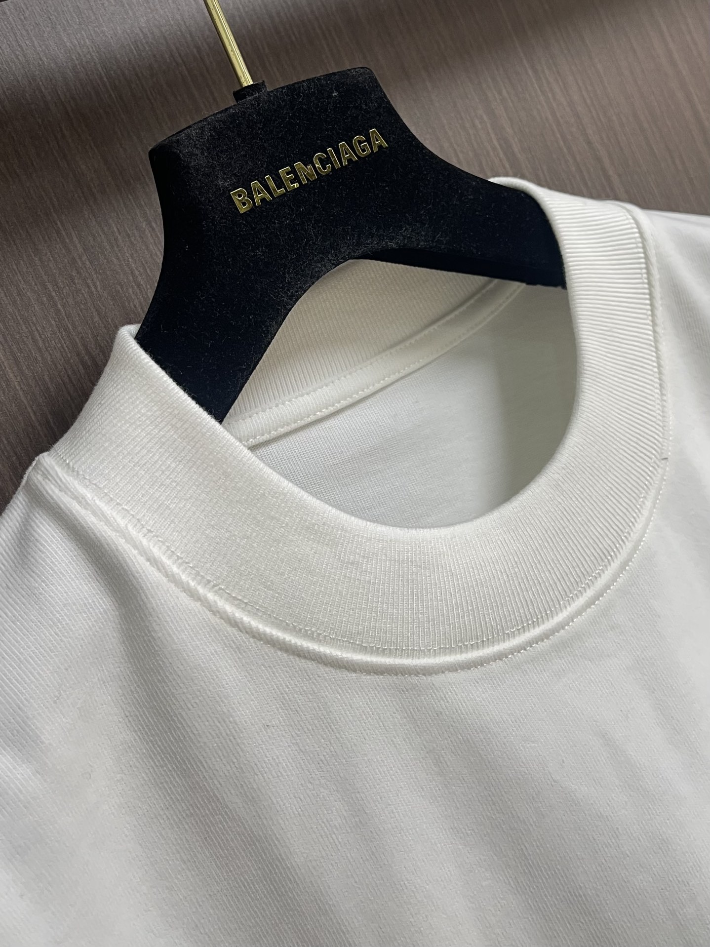 BALENCIAGA 印花logo标识短袖T恤，定织面料工艺洗水处理 高克重300克面料 质感十足 布面