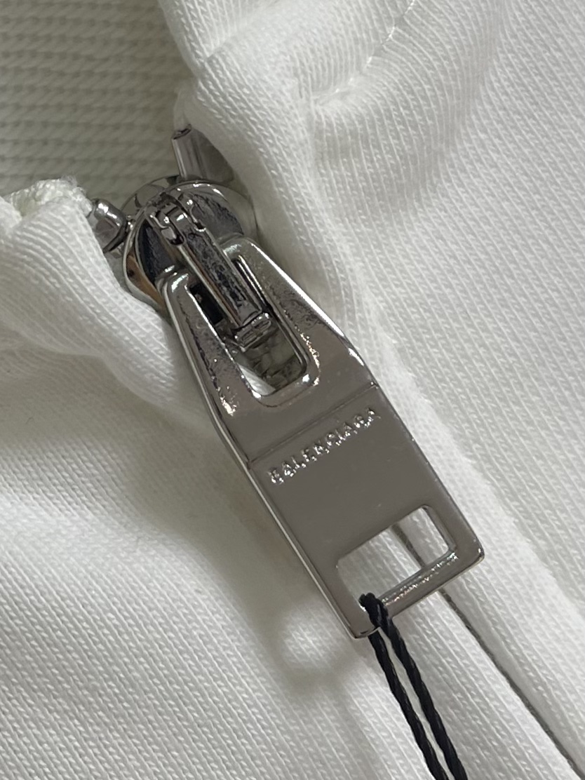 BALENCIAGA 巴黎世家logo标识印花拉链连帽卫衣，定织420G重磅鱼鳞毛圈面料抓绒处理，订染并