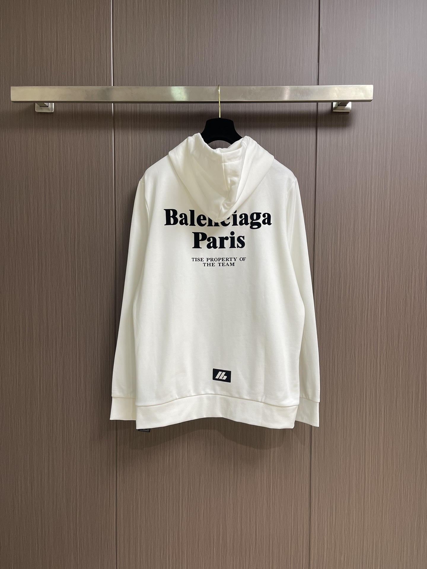 BALENCIAGA 巴黎世家logo标识印花拉链连帽卫衣，定织420G重磅鱼鳞毛圈面料抓绒处理，订染并