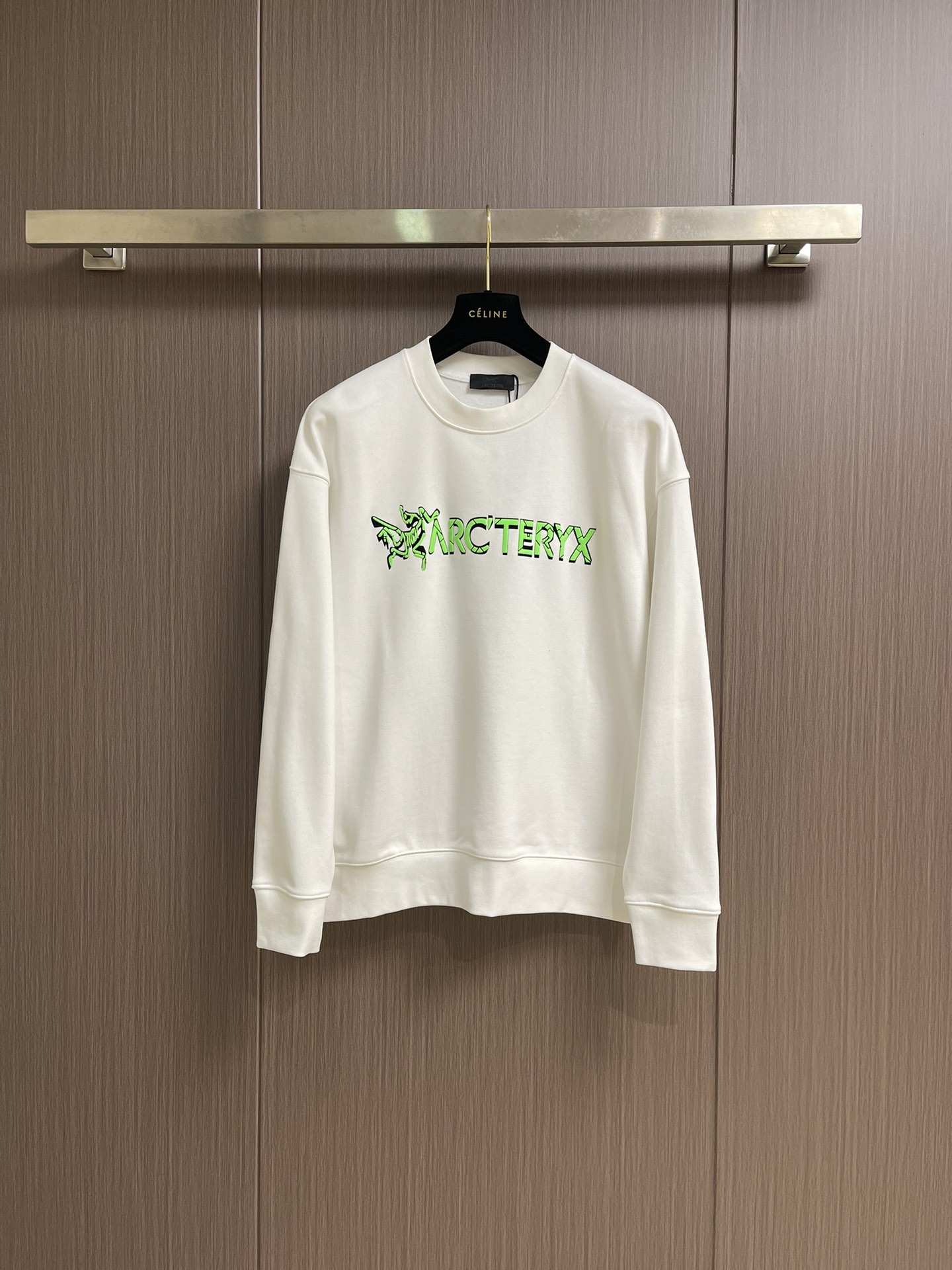 NO:571290,ARCTERYC 2025FW early autumn new long-sleeved T-shirt, an indispensable base long-sleeved shirt, this is the one your wardrobe lacks, it is so comfortable, it is really easy to wear, it is super comfortable against the body!  !  Can be worn under anything, the fabric is customized to 280 grams of pure cotton, and the accessories are customized to restore the quality!  Size S-XXL,arc'teryx,tees,t-shirt,alexander wang19860909ARCTERYC 始祖鸟 2025FW早秋新款长袖T恤,必不可少的打底长袖衫,这就是你衣柜缺的那件,舒服的它真的太好穿了,贴身超级舒适！！可以穿在一切的里边,面料定制280克纯棉,定制辅料还原度！尺码S-XXL,arc'teryx,tees，t-shirt,alexander wang,Men's clothing