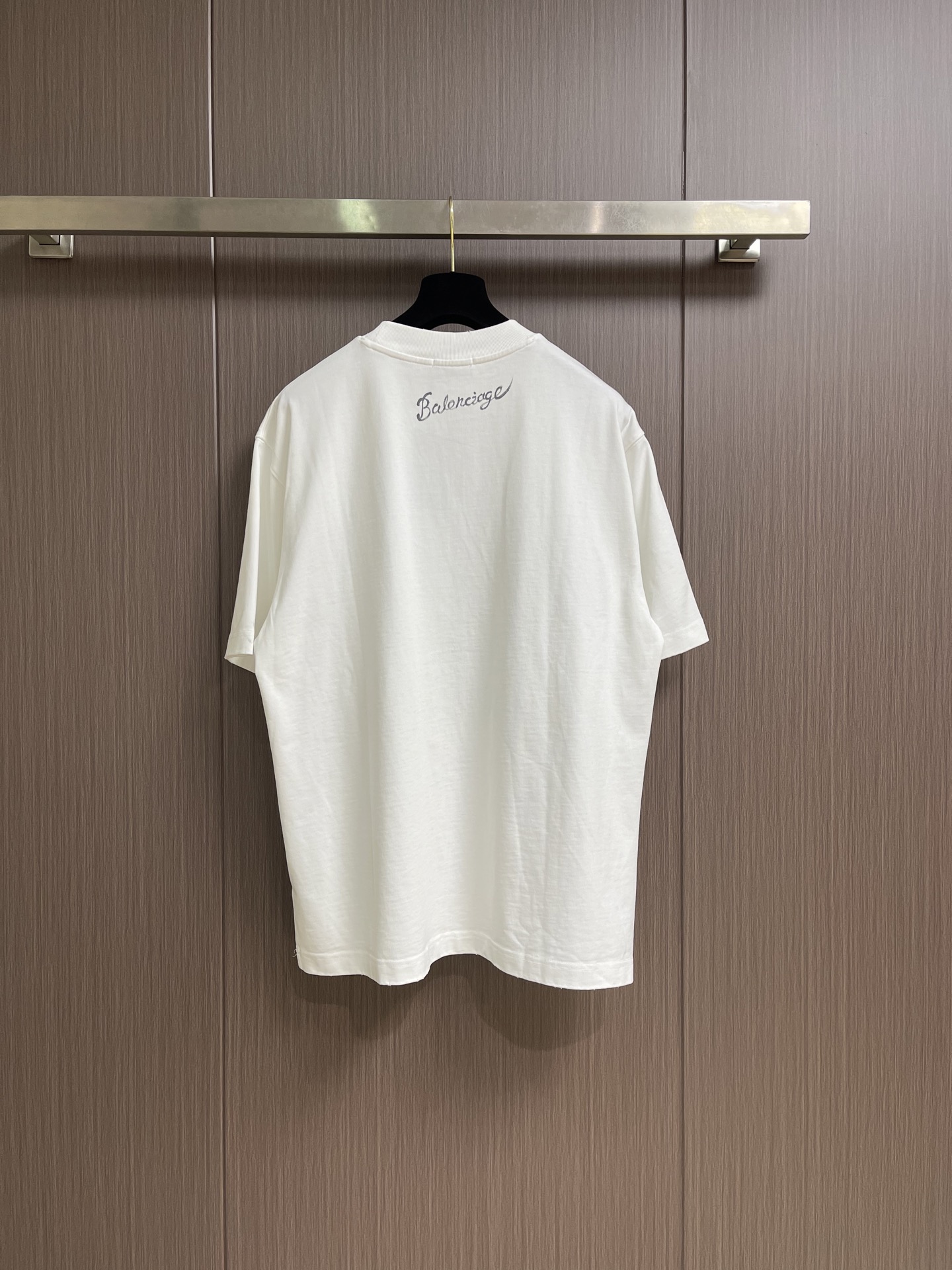 Balenciaga 2026ss新款印花短袖T恤，成衣洗水，设计感十足 ，面料采用巴黎ZP定织定染全棉