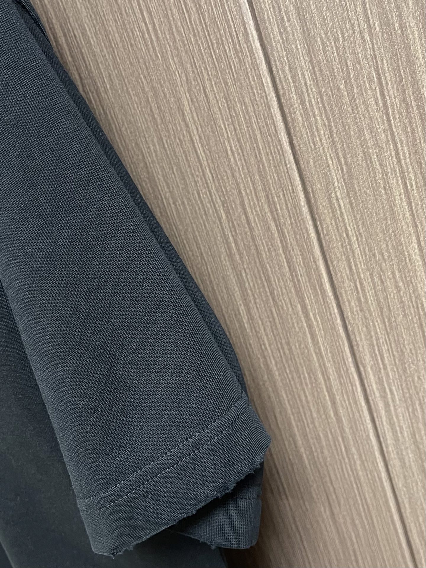 Acne Studios 2026SS春夏新款涂鸦手绘印花短袖T恤，太帅了 印花很有质感，日常穿搭很自在