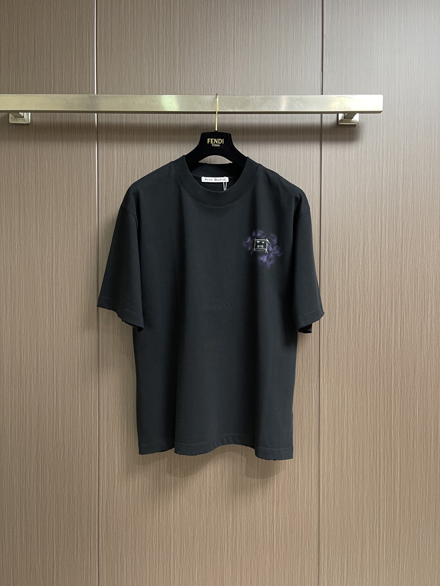 Acne Studios 2026SS春夏新款涂鸦手绘印花短袖T恤，太帅了 印花很有质感，日常穿搭很自在