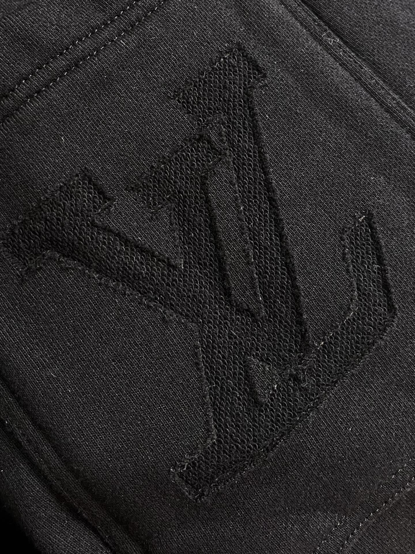 LV 2026ss logo标识烧花短裤 男女日常通勤穿搭必备单品 采用320克纯棉双纱鱼鳞毛圈面料定制