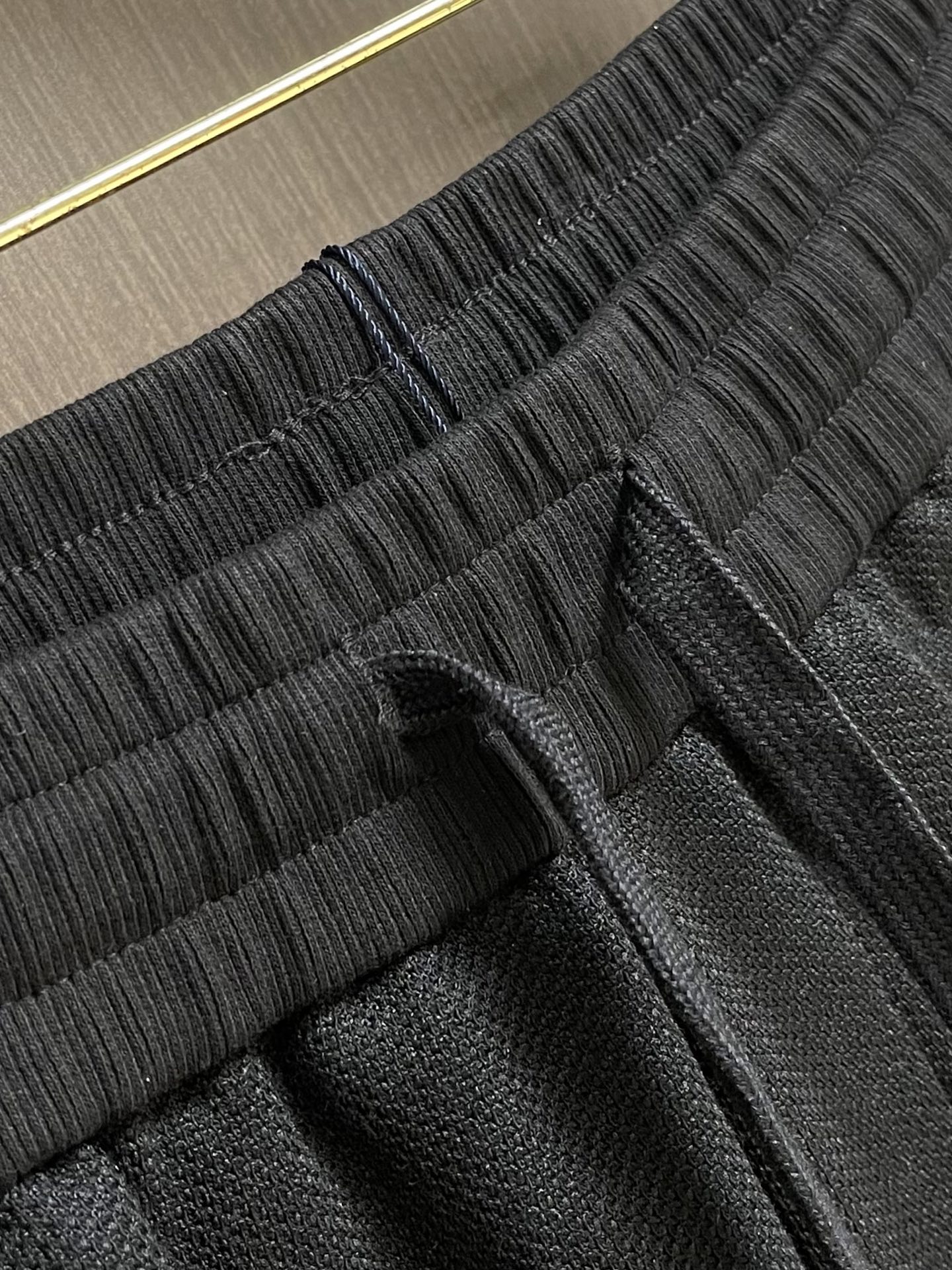Moncler 2026ss新款logo印花短裤，定制博鳞大卫衣面料380克重 字母硅胶印花工艺，手感非