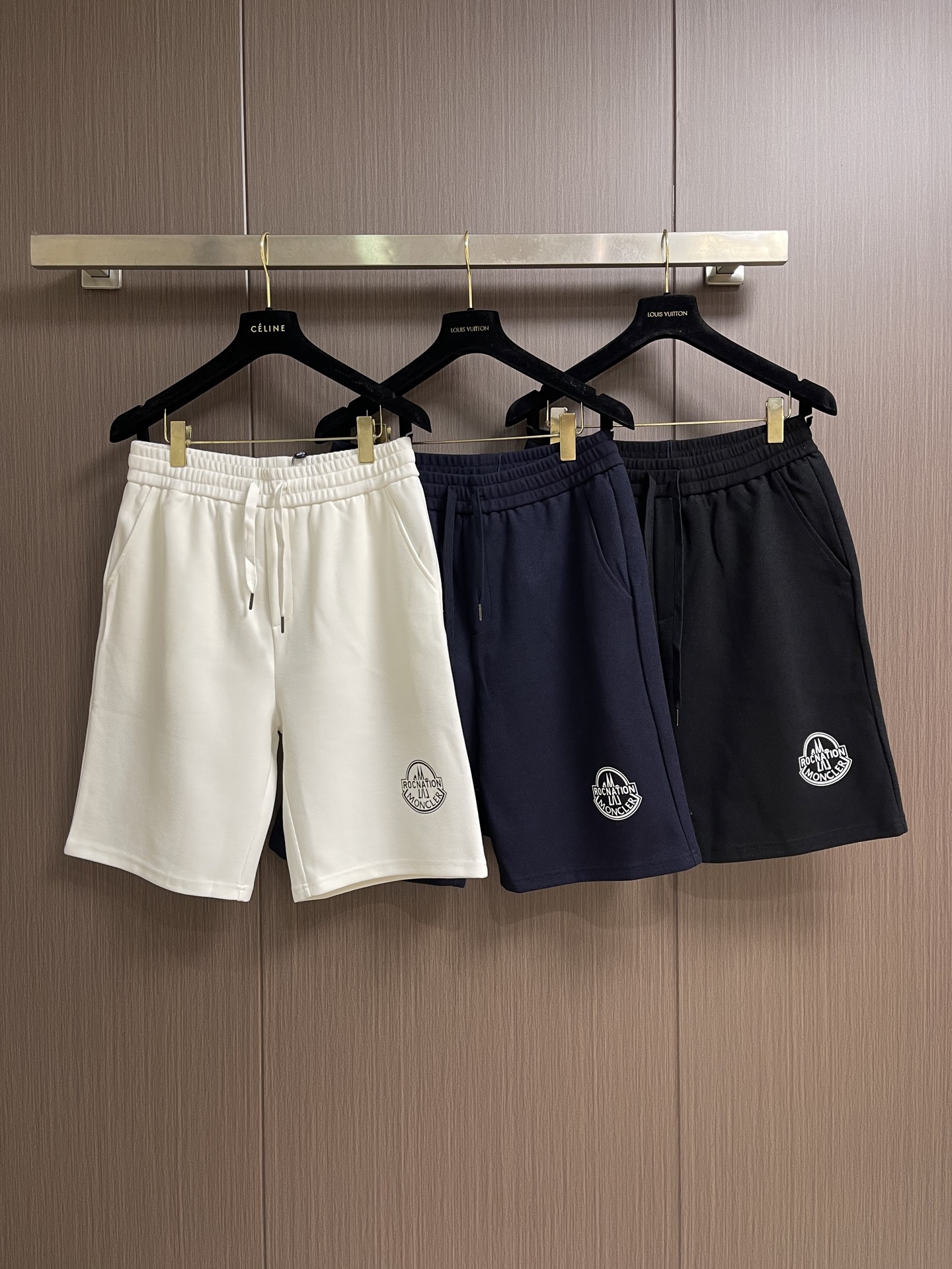 Moncler 2026ss新款logo印花短裤，定制博鳞大卫衣面料380克重 字母硅胶印花工艺，手感非