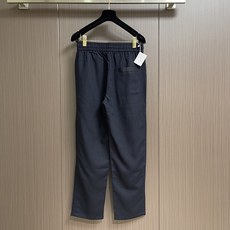 BC 2026ss春夏莱赛尔亚麻混纺老钱裤。休闲裤 小直筒裤。精选77.8%莱赛尔+22.2%亚麻黄金配 BC 2026ss春夏莱赛尔亚麻混纺老钱裤。休闲裤 小直筒裤。精选77.8%莱赛尔+22.2%亚麻黄金配