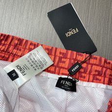 FENDI 2026SS全幅提花运动短裤,经典满印设计,精致做工,采用客供面料打造,版型立体有型,专门进 FENDI 2026SS全幅提花运动短裤,经典满印设计,精致做工,采用客供面料打造,版型立体有型,专门进