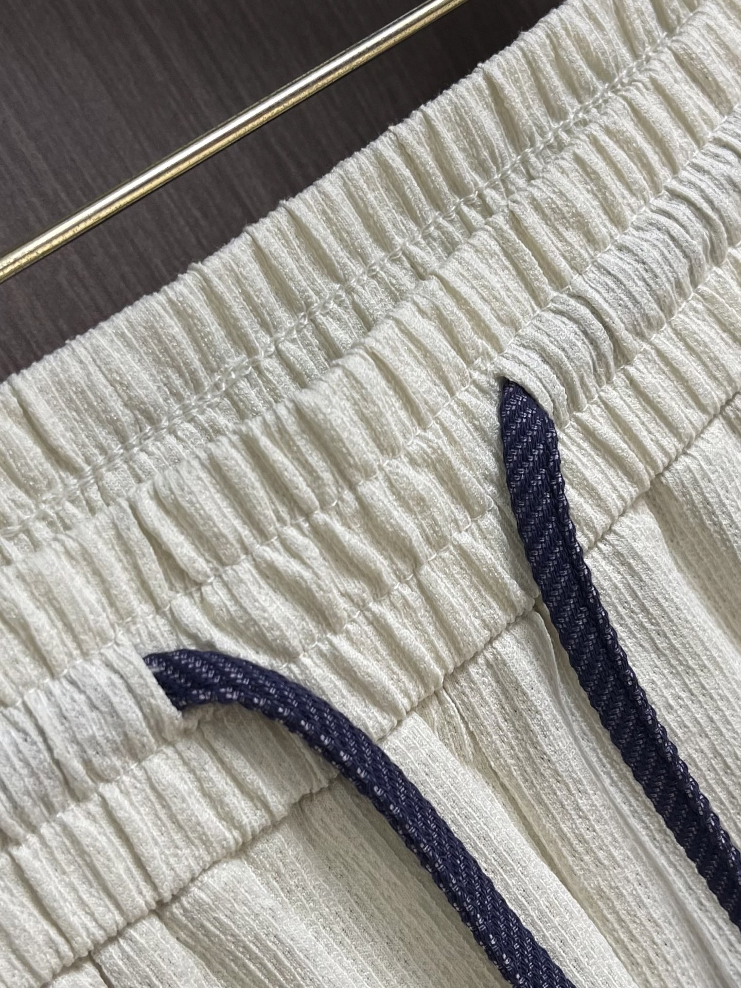 Zegna 2026ss夏季新款休闲短裤，穿着非常舒适 低调不失奢华 穿出去非常有档次 裤型款式和裁剪亦