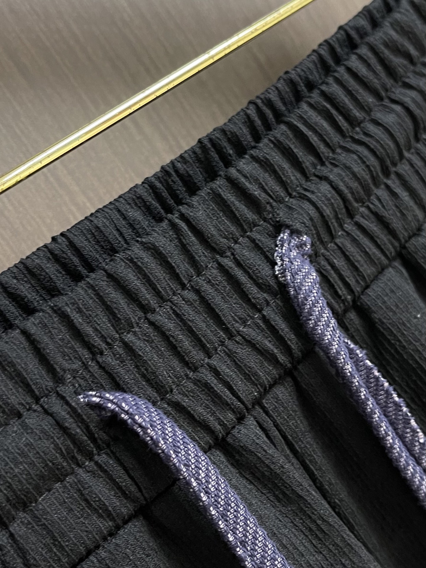 Zegna 2026ss夏季新款休闲短裤，穿着非常舒适 低调不失奢华 穿出去非常有档次 裤型款式和裁剪亦