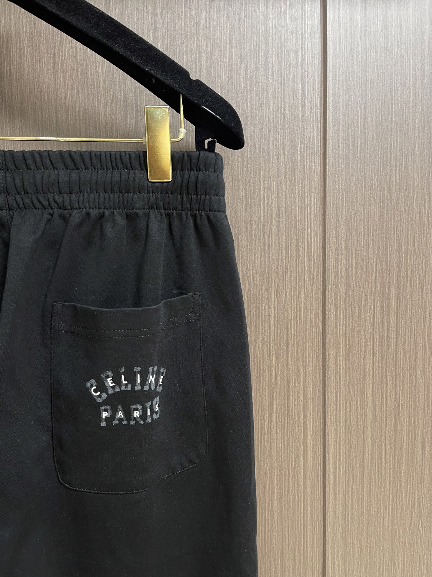Celine 2026ss大元素刺绣logo标识字母男女同款简约休闲百搭棉质卫裤，男女时尚字母装饰运动休