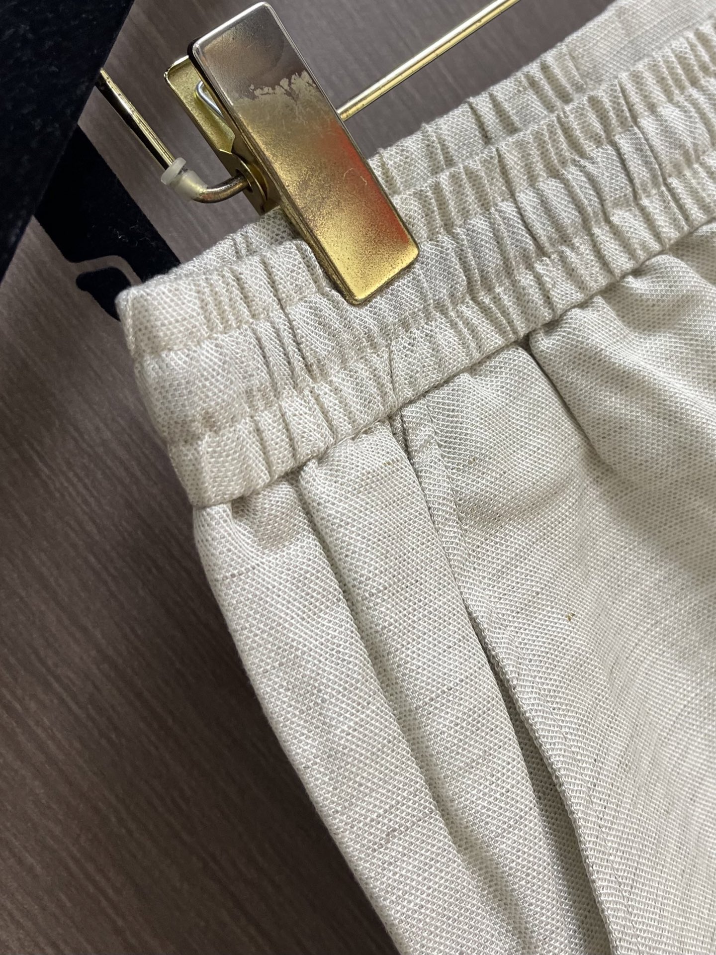 Zegna 2026SS夏季新款全麻料纯色短裤，经典全麻夏季短裤，配色现代时尚，面料触感轻薄透气，贴身穿
