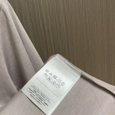 Loro Piana LoroPiana 2026SS夏季新品仔章logo圆领短袖T恤,帅气时尚,胸前凹 Loro Piana LoroPiana 2026SS夏季新品仔章logo圆领短袖T恤,帅气时尚,胸前凹