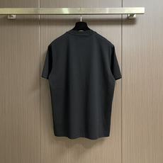 Loro Piana LoroPiana 2026SS夏季新品仔章logo圆领短袖T恤,帅气时尚,胸前凹 Loro Piana LoroPiana 2026SS夏季新品仔章logo圆领短袖T恤,帅气时尚,胸前凹