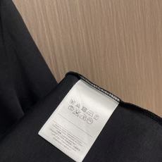 Loro Piana LoroPiana 2026SS夏季新品仔章logo圆领短袖T恤,帅气时尚,胸前凹 Loro Piana LoroPiana 2026SS夏季新品仔章logo圆领短袖T恤,帅气时尚,胸前凹