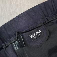 Zegna 2026SS夏季新款全麻料纯色短裤,经典全麻夏季短裤,配色现代时尚,面料触感轻薄透气,贴身穿 Zegna 2026SS夏季新款全麻料纯色短裤,经典全麻夏季短裤,配色现代时尚,面料触感轻薄透气,贴身穿