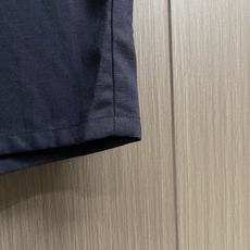 Zegna 2026SS夏季新款全麻料纯色短裤,经典全麻夏季短裤,配色现代时尚,面料触感轻薄透气,贴身穿 Zegna 2026SS夏季新款全麻料纯色短裤,经典全麻夏季短裤,配色现代时尚,面料触感轻薄透气,贴身穿