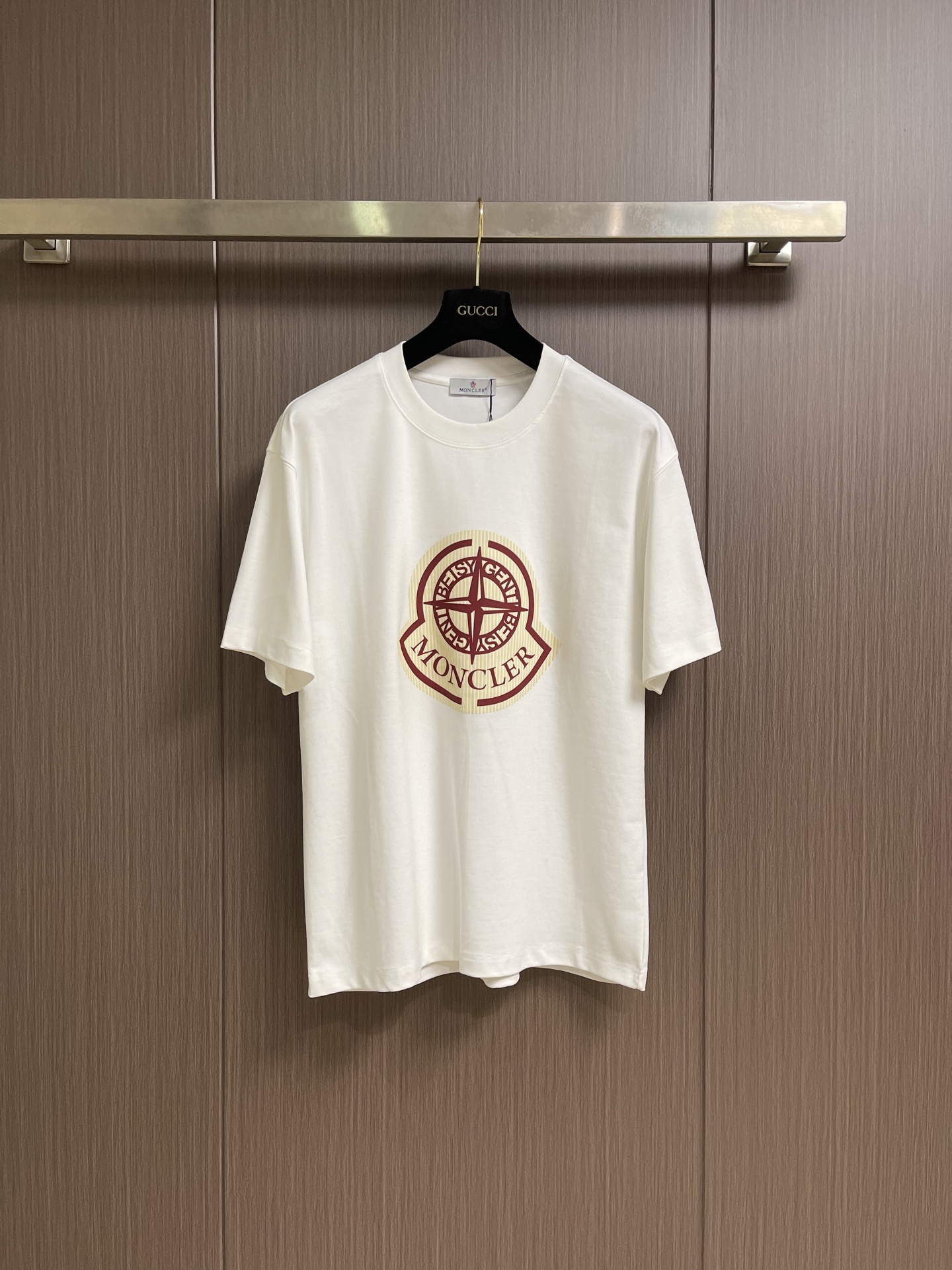 moncler  x 石头岛 Stone lsland 徽章印花短袖T恤 定制星屿奢韧平棉 柔糯挺括 胸