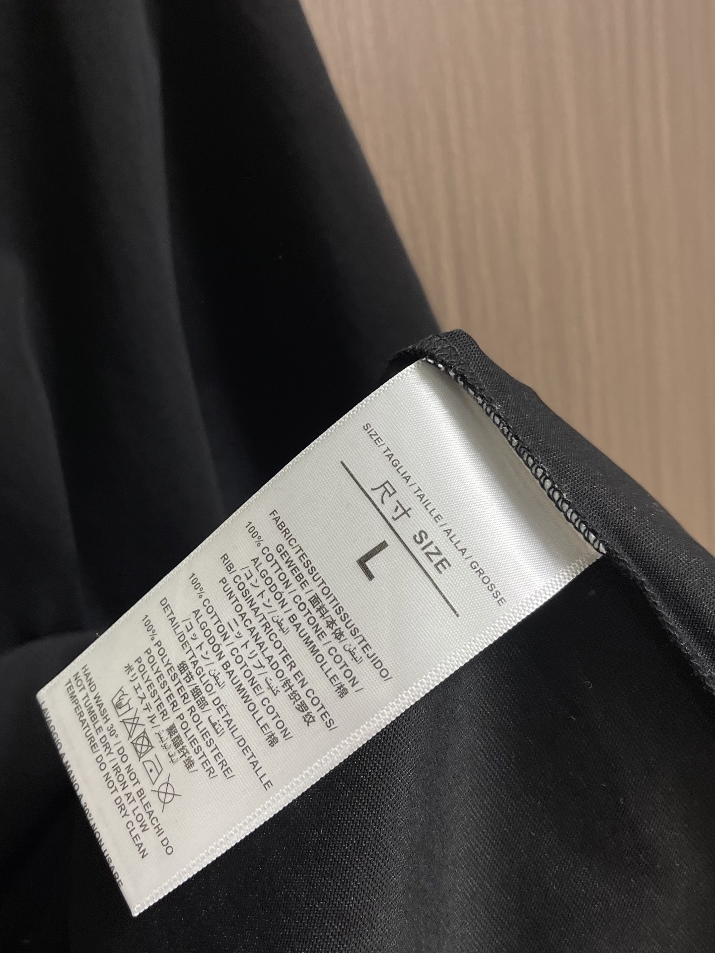 Moncler 立体刺绣标识短袖T恤，经典短袖3标齐全，潮男时尚，无论是上身舒适度还是都是无可比拟的存在