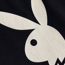 Dimito X 花花公子印花纯棉短袖T恤,甄选精梳全棉针织面料,肌理细腻紧实,厚薄恰到好处,不会透肤也 Dimito X 花花公子印花纯棉短袖T恤,甄选精梳全棉针织面料,肌理细腻紧实,厚薄恰到好处,不会透肤也