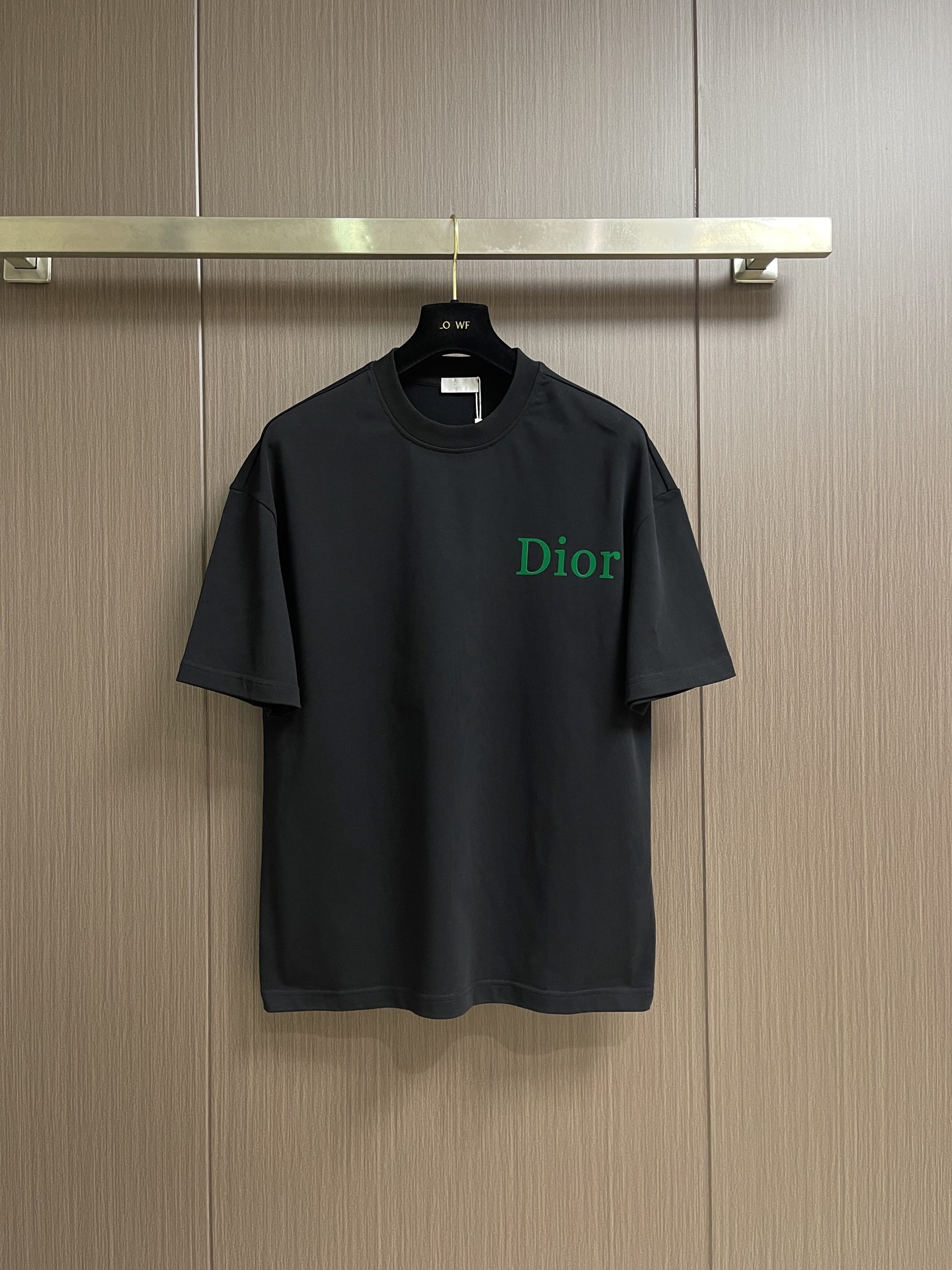 Dior 2026ss春夏新款男女同款短袖T恤，定制专属纯棉面料，定制原版工艺螺纹，胸前撞色logo图案