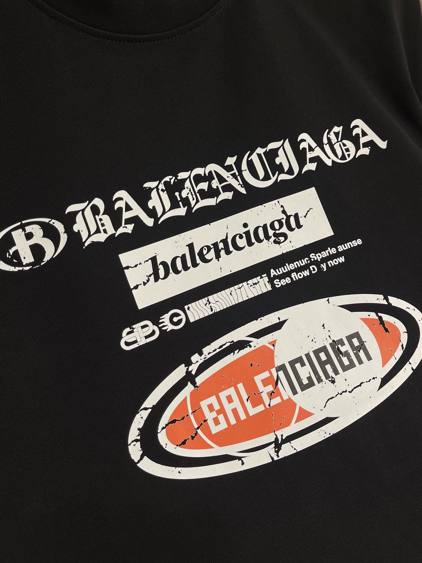 Balenciaga 2026ss新款印花短袖T恤，成衣洗水，设计感十足 ，面料采用巴黎ZP定织定染全棉