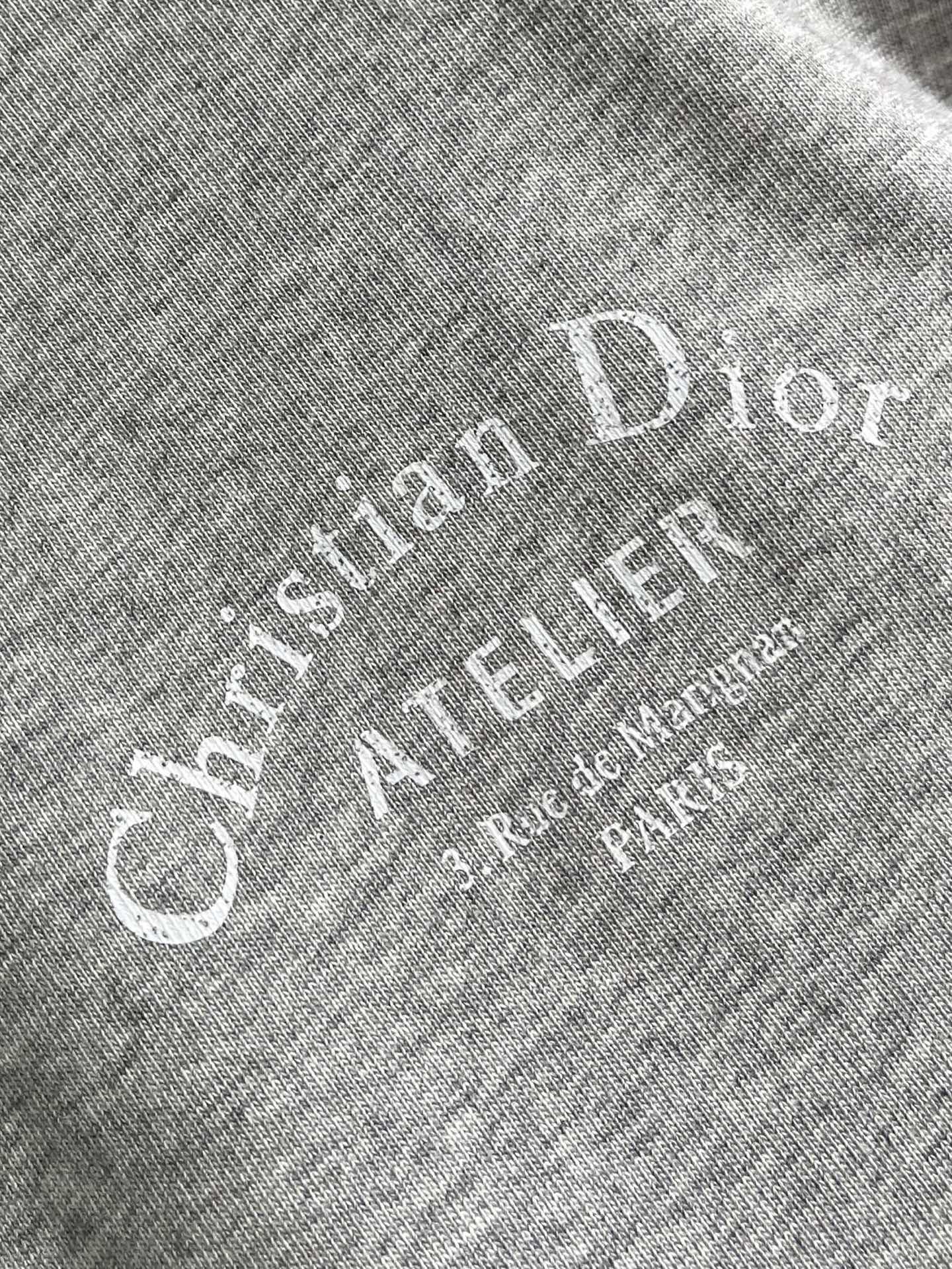 Dior Atelier设计师系列 字母印花短袖T恤，这件Cistian 短袖T恤，甄选重磅有机棉平纹针