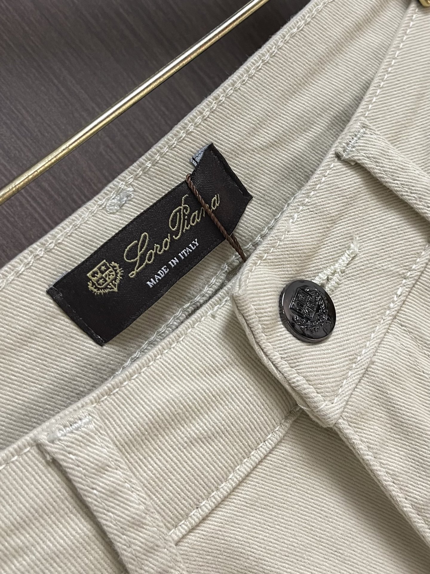 Loro piana LoroPiana 2026SS夏季新款水洗牛仔裤休闲裤 肉眼可见的利落裁剪，直筒