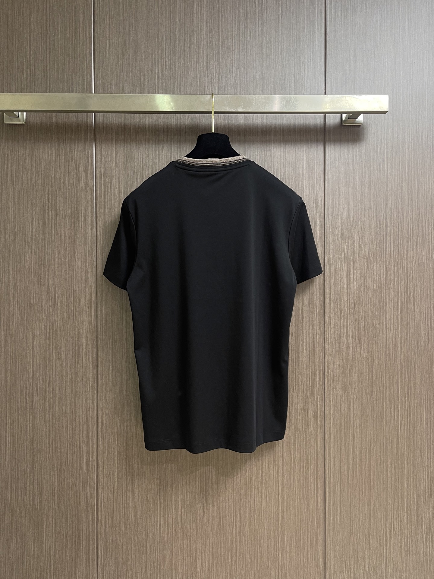 Loro piana loro Piana 双股丝光棉刺绣标识短袖T恤，定制丝光、特级面料，亲肤性绝佳，细节极致完美，上