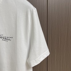 Givenchy 纪梵希 2026ss StamP字母印花短袖T恤 面料采用高定超重磅全棉双纱紧密新疆棉 克重400克 Givenchy 纪梵希 2026ss StamP字母印花短袖T恤 面料采用高定超重磅全棉双纱紧密新疆棉 克重400克