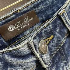 Loro piana LoroPiana 2026SS夏季新款水洗牛仔裤休闲裤 肉眼可见的利落裁剪,直筒修身款裤型!密实 Loro piana LoroPiana 2026SS夏季新款水洗牛仔裤休闲裤 肉眼可见的利落裁剪,直筒修身款裤型!密实