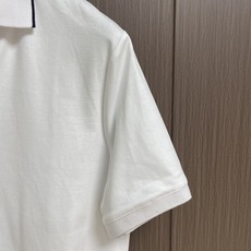 Loro piana Loro Piana Tremezzo高端舒适短袖Polo衫,这款撞色领边Polo甄选高克重双股珠 Loro piana Loro Piana Tremezzo高端舒适短袖Polo衫,这款撞色领边Polo甄选高克重双股珠