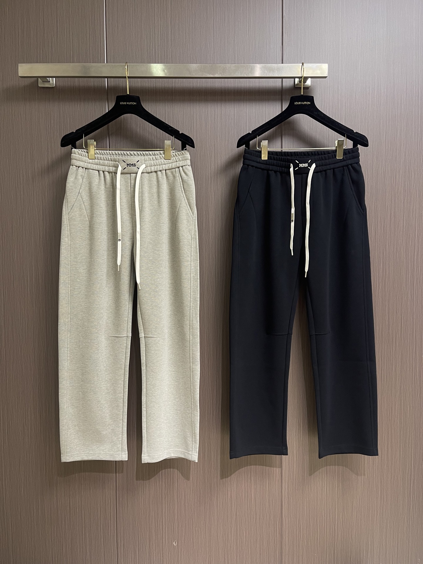maison margiela 马吉拉 MM6 2026fw早秋新款logo标识卫裤 高端空气棉 双股纯棉400g重磅面