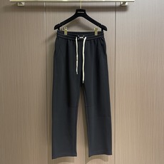 maison margiela 马吉拉 MM6 2026fw早秋新款logo标识卫裤 高端空气棉 双股纯棉400g重磅面 maison margiela 马吉拉 MM6 2026fw早秋新款logo标识卫裤 高端空气棉 双股纯棉400g重磅面