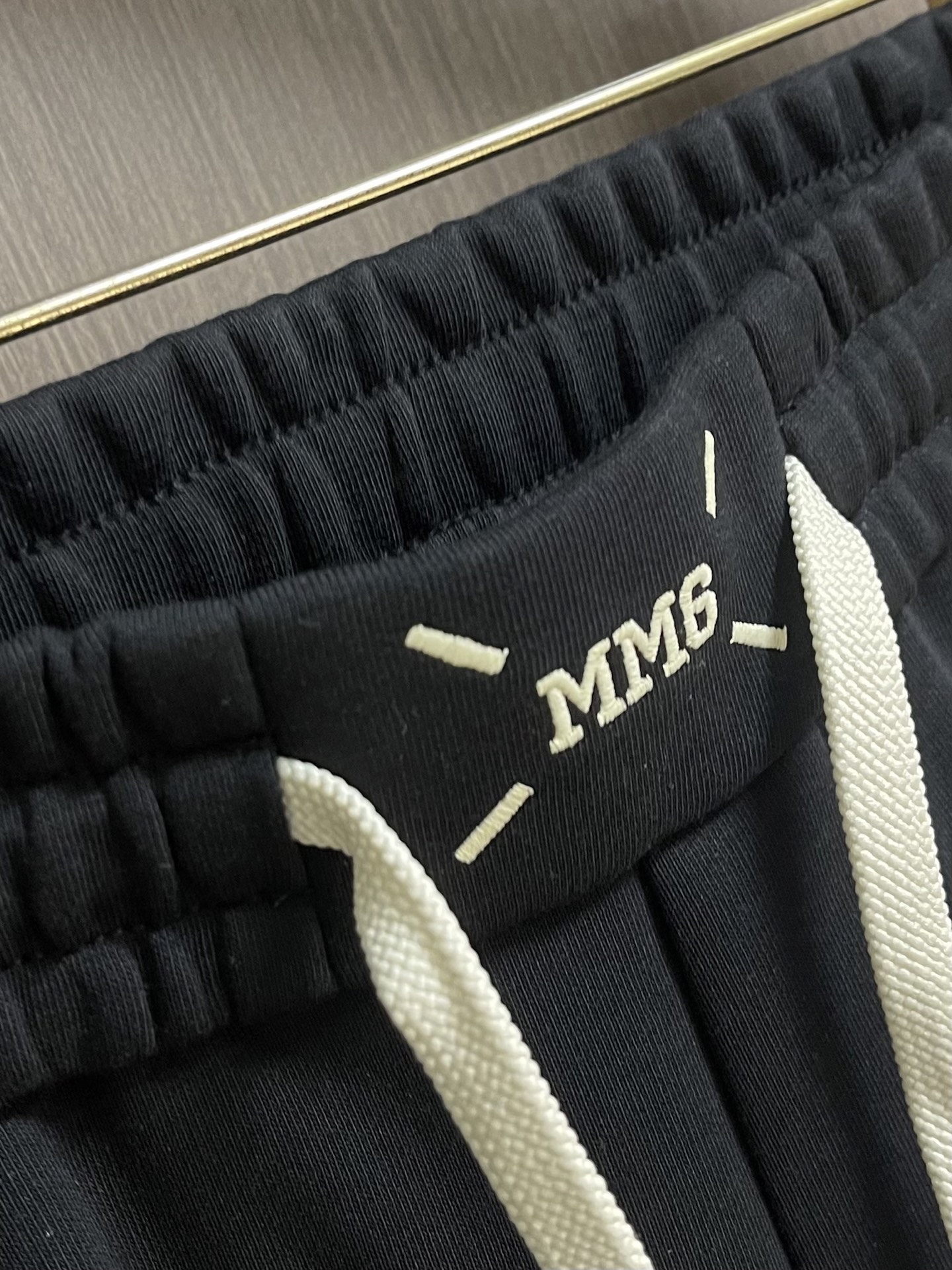 maison margiela 马吉拉 MM6 2026fw早秋新款logo标识卫裤 高端空气棉 双股纯棉400g重磅面