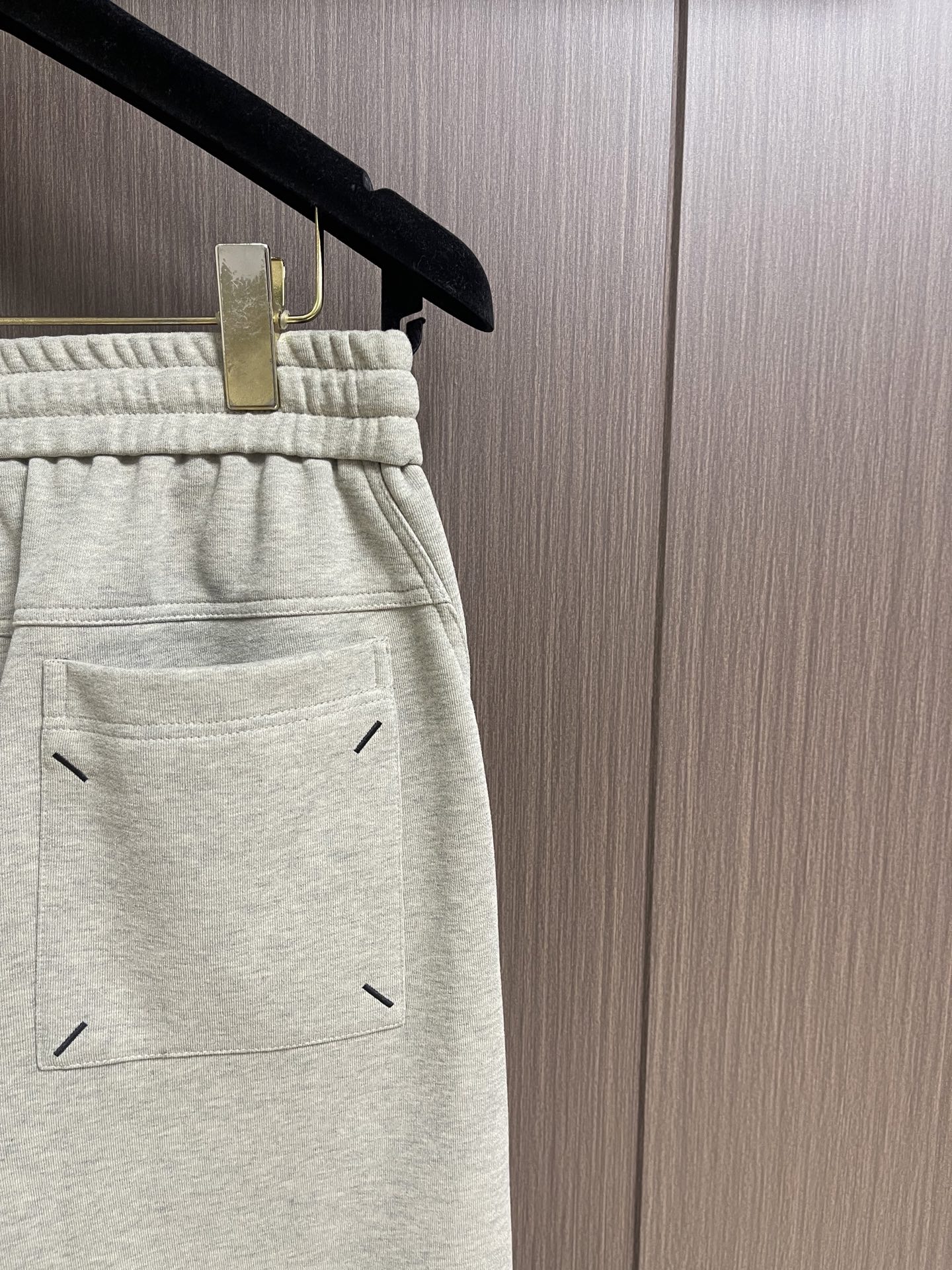 maison margiela 马吉拉 MM6 2026fw早秋新款logo标识卫裤 高端空气棉 双股纯棉400g重磅面