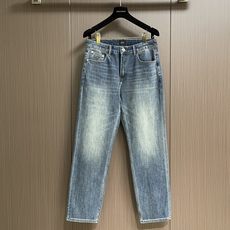 Brioni 布里奥尼2026SS早秋新品牛仔裤,品牌全新推出系列,设计师团队精心研发,独家发售单品,奢华经典品牌LOG Brioni 布里奥尼2026SS早秋新品牛仔裤,品牌全新推出系列,设计师团队精心研发,独家发售单品,奢华经典品牌LOG