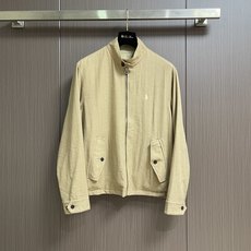Ralph Lauren 拉夫劳伦 小马标识刺绣双面穿夹克外套 定制哑光云纹塔夫绸 以及斜纹提花织锦 轻盈坚韧 垂感爽滑 Ralph Lauren 拉夫劳伦 小马标识刺绣双面穿夹克外套 定制哑光云纹塔夫绸 以及斜纹提花织锦 轻盈坚韧 垂感爽滑
