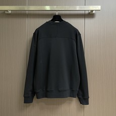 Givenchy Paris Logo标牌长袖卫衣,纪梵希Paris Logo标牌长袖卫衣选用重磅精梳纯棉毛圈面料,经过 Givenchy Paris Logo标牌长袖卫衣,纪梵希Paris Logo标牌长袖卫衣选用重磅精梳纯棉毛圈面料,经过