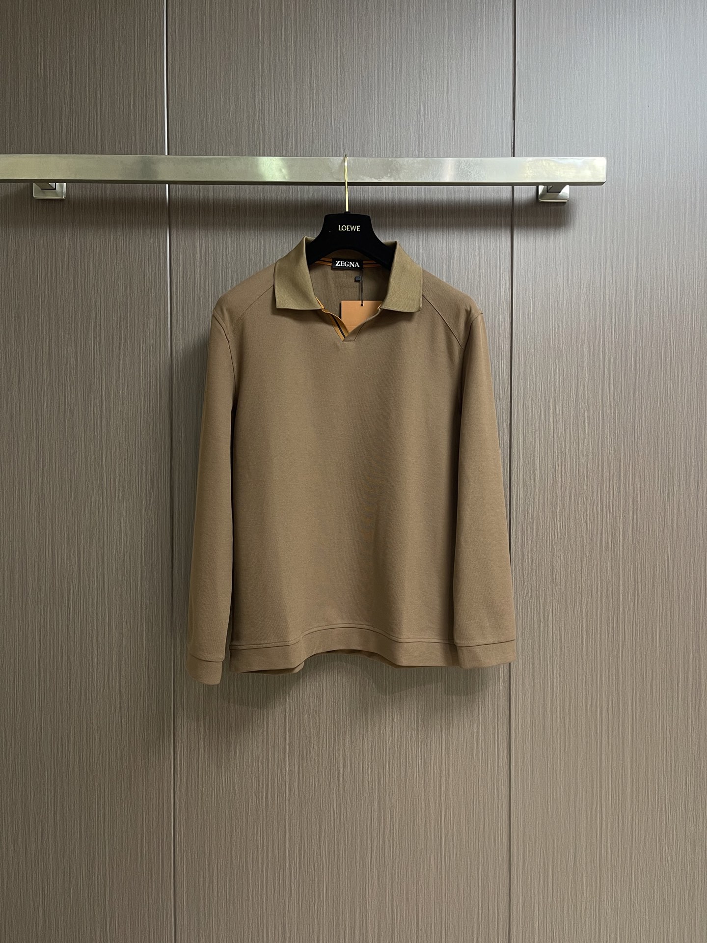 Zegna 2026ss秋冬新款翻领长袖Polo，衣橱必备的一款 看似简单 领口大小宽窄 考验师傅功底 来来回回打了5次