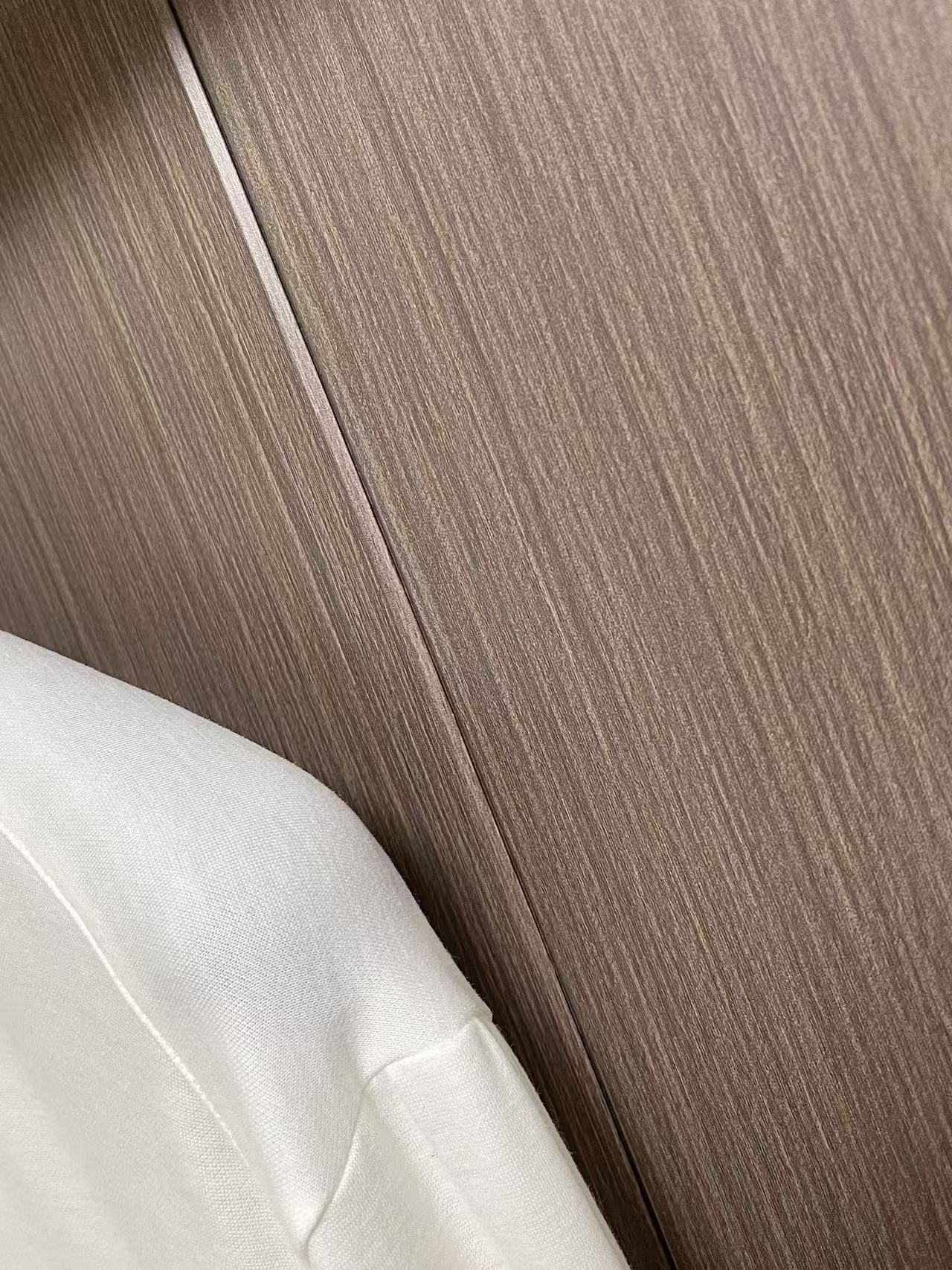 Loro piana Loro Piana 低调老钱风2026SS 经典款长袖T恤，这款长袖以意大利利古里亚海岸的自然色