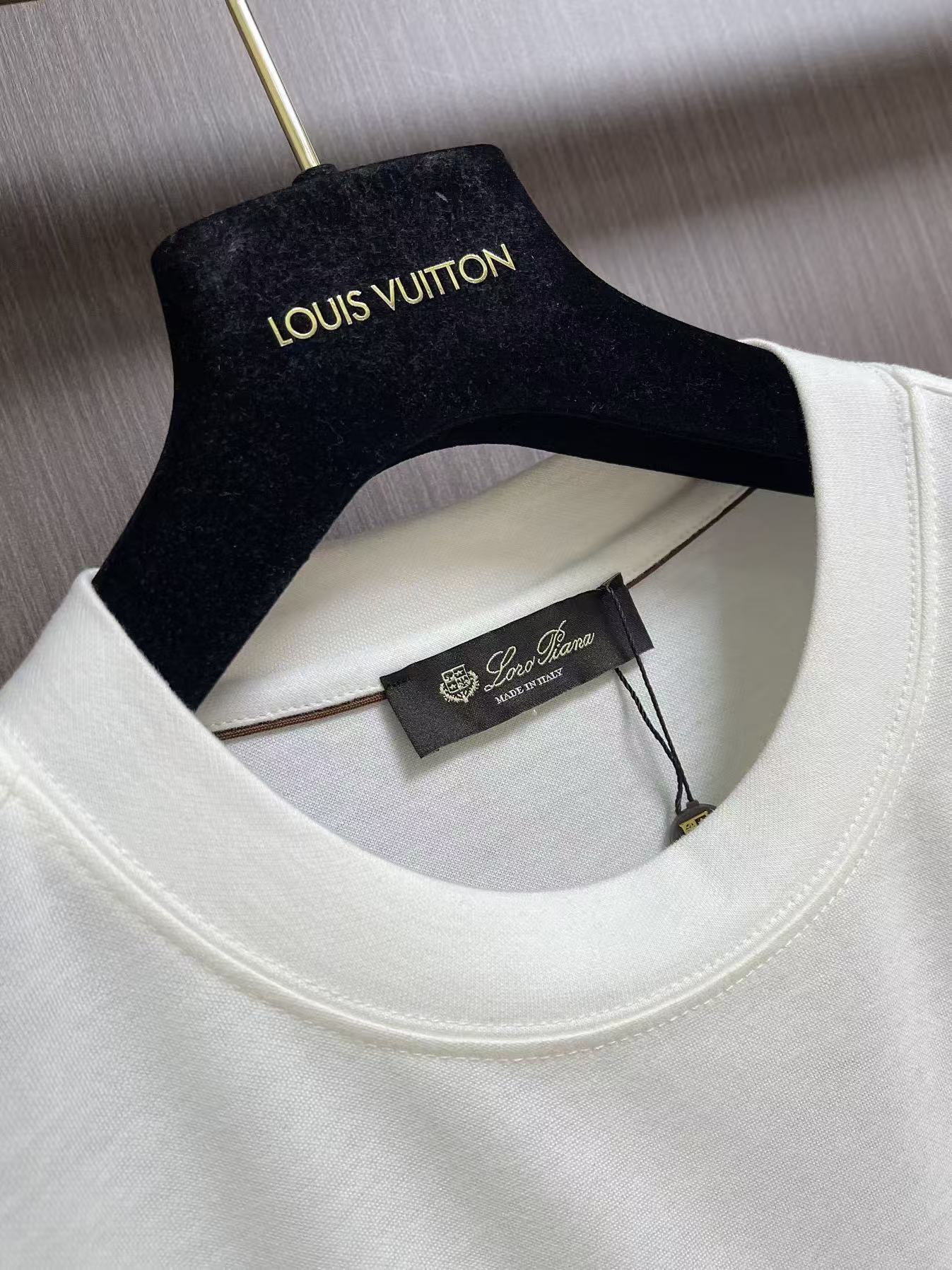 Loro piana LoroPiana 2026ss夏装新品短长袖T恤，进口顶极精梳棉面料，极为亲肤舒适 摸上去非常的