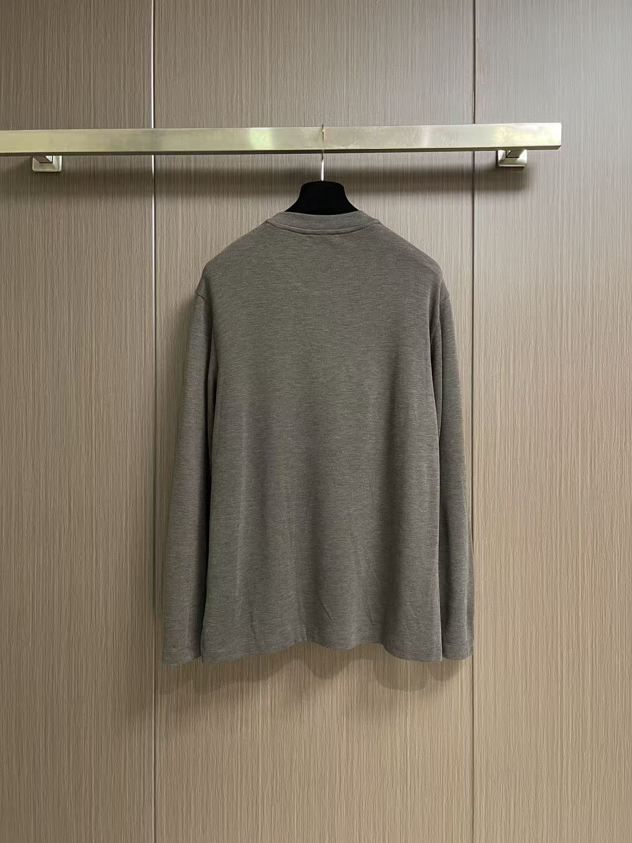 Loro piana LoroPiana 2026ss夏装新品长袖T恤，进口顶极精梳棉面料，极为亲肤舒适 摸上去非常的细