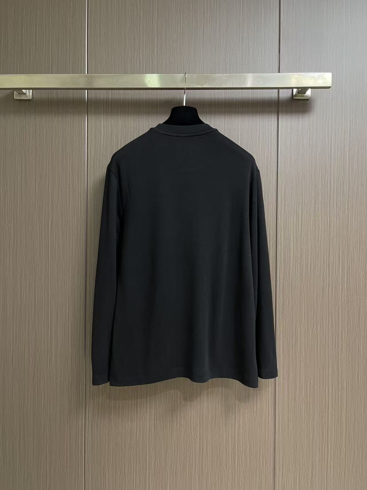 Loro piana LoroPiana 2026ss夏装新品长袖T恤，进口顶极精梳棉面料，极为亲肤舒适 摸上去非常的细